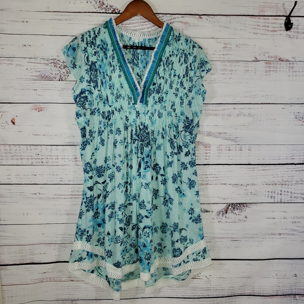 Poupette St. Barth Sasha Floral mini dress. Size Medium